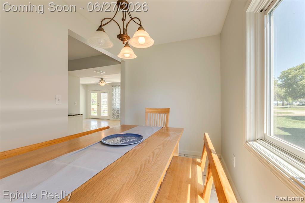 7520 Sunset Boulevard Property Photo 21