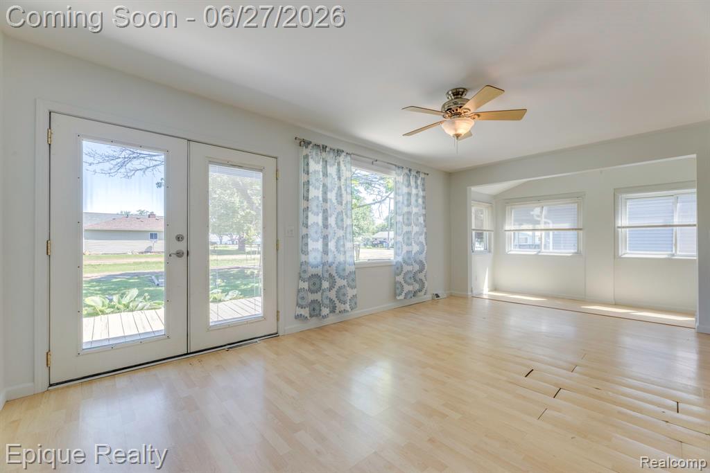 7520 Sunset Boulevard Property Photo 24