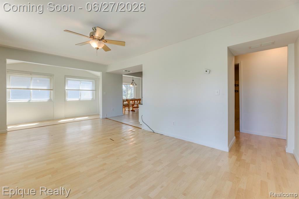 7520 Sunset Boulevard Property Photo 25