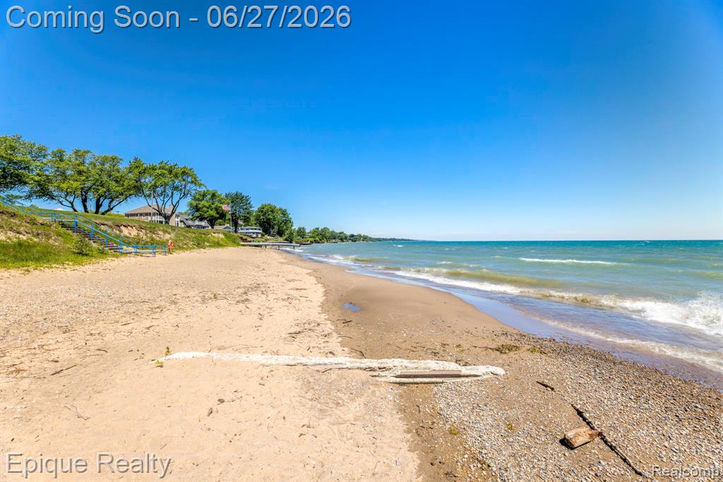 7520 Sunset Boulevard Property Photo 31