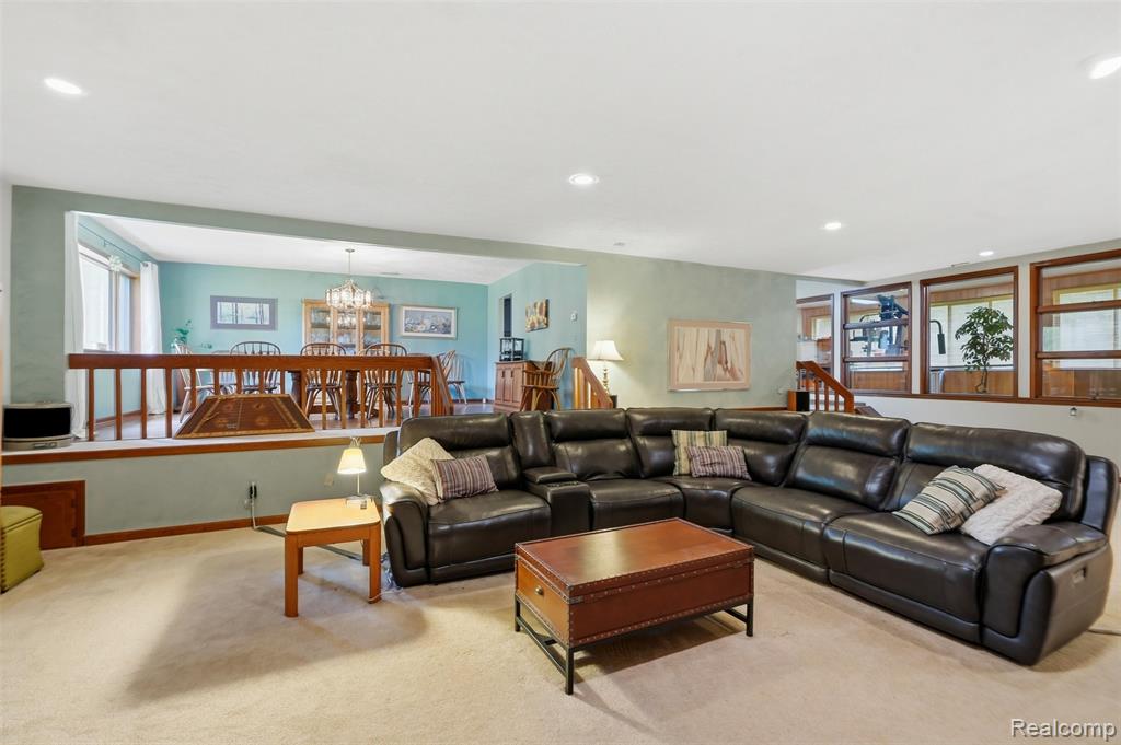 11034 Grand River Road Property Photo 14