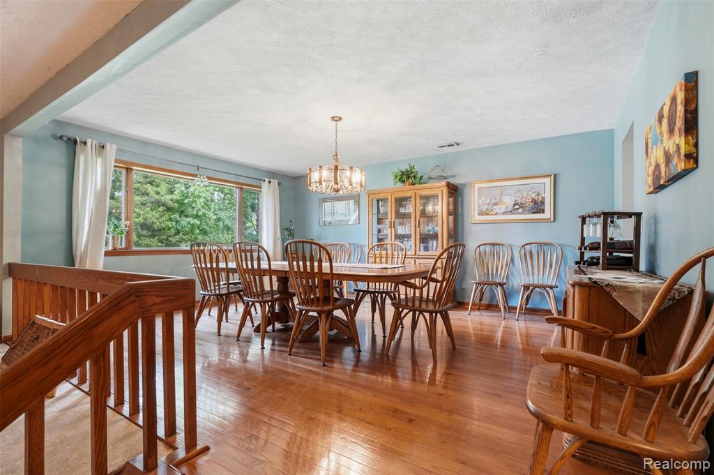 11034 Grand River Road Property Photo 15