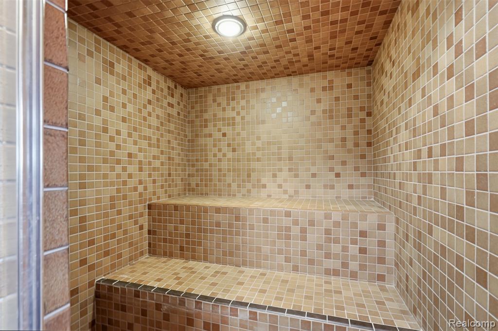 11034 Grand River Road Property Photo 46