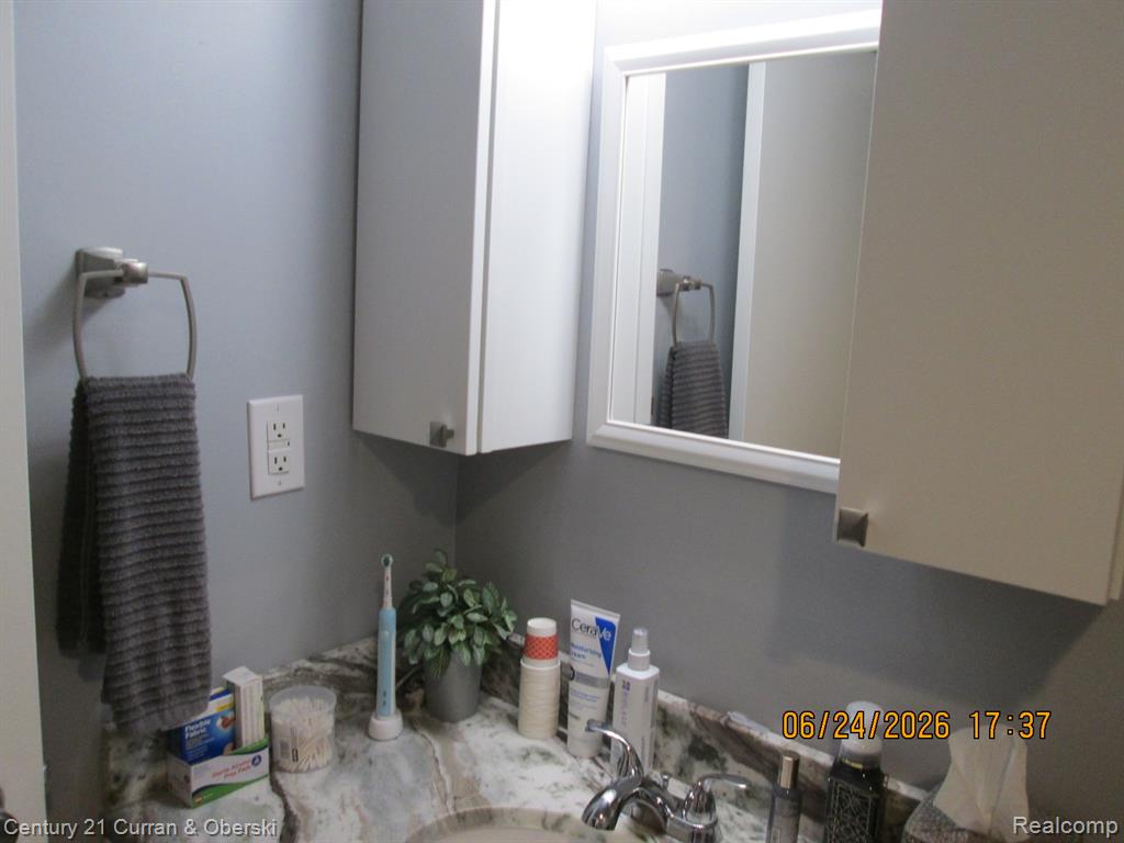 21800 Morley Avenue Property Photo 15