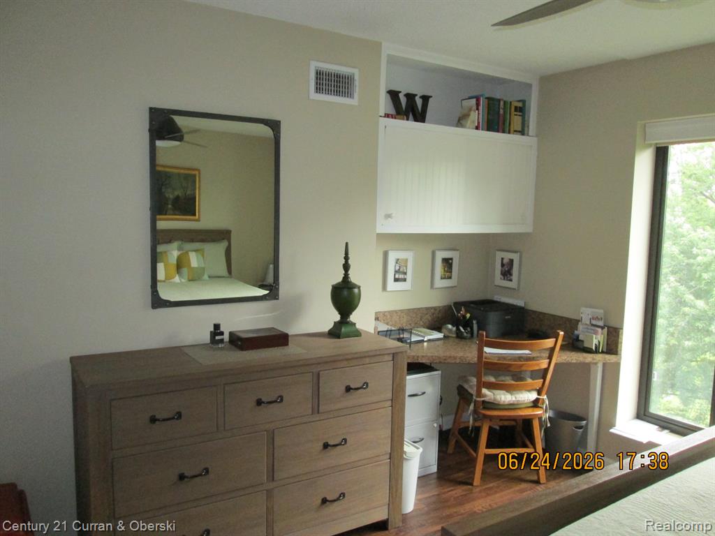 21800 Morley Avenue Property Photo 17