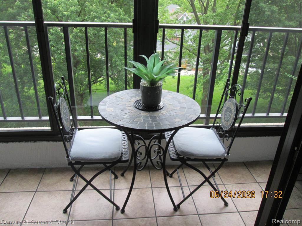 21800 Morley Avenue Property Photo 21