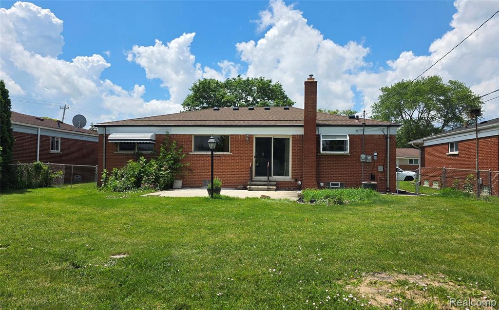29120 Dover Avenue Property Photo 22