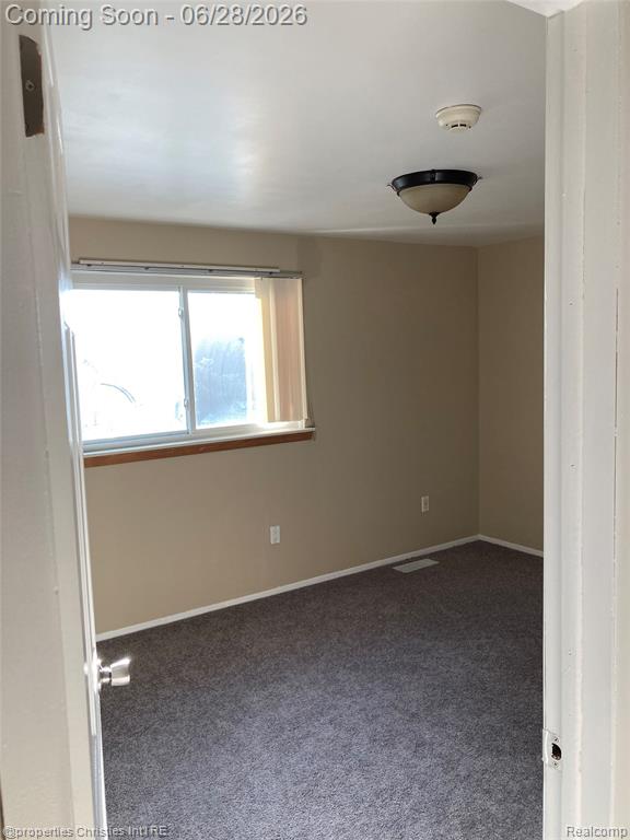 261 Charterhouse Drive Property Photo 17