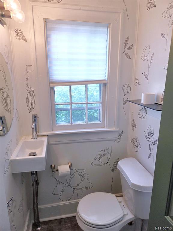 205 E Iroquois Road Property Photo 10