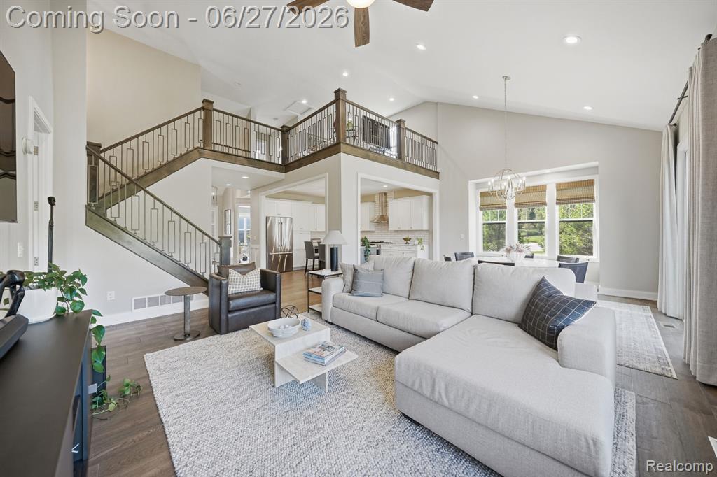 3898 Albatross Court Property Photo 9