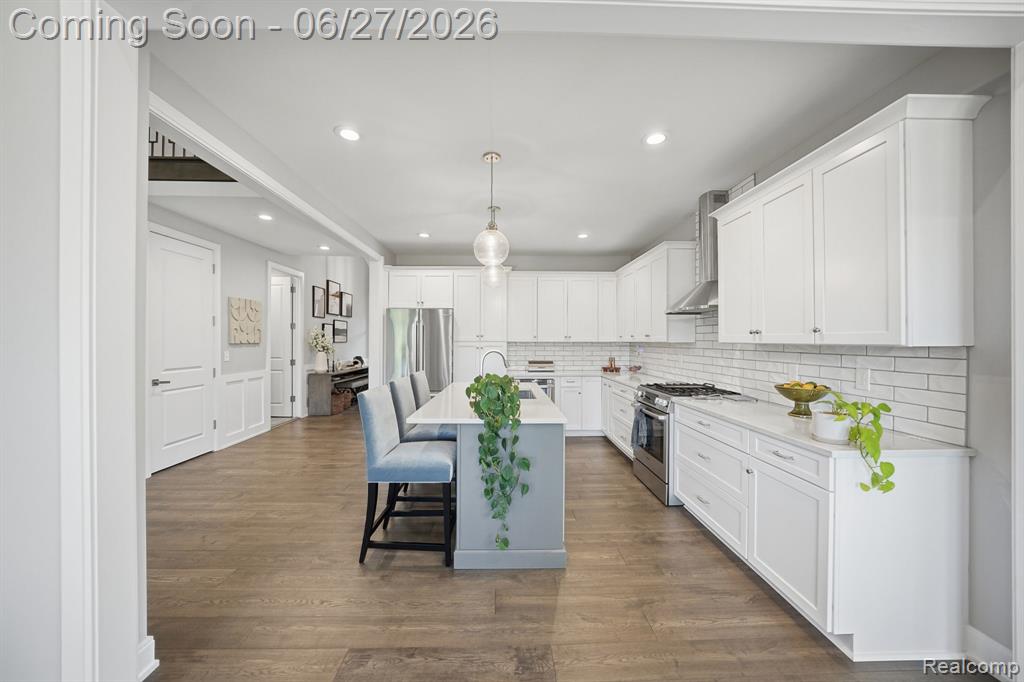 3898 Albatross Court Property Photo 15