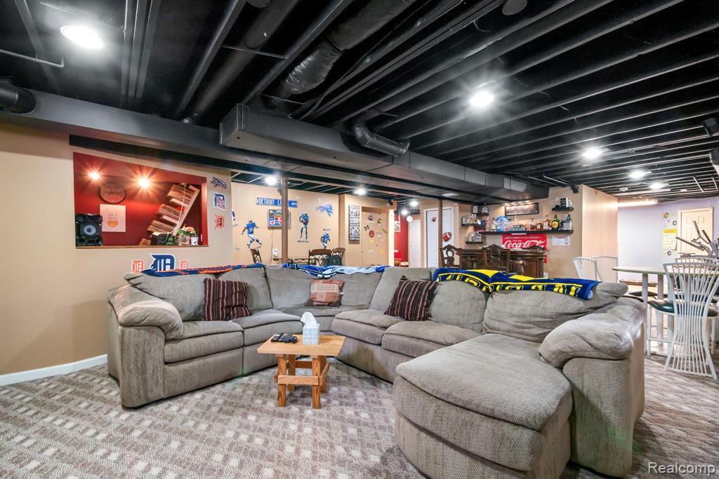 6552 Florence Lane Property Photo 47