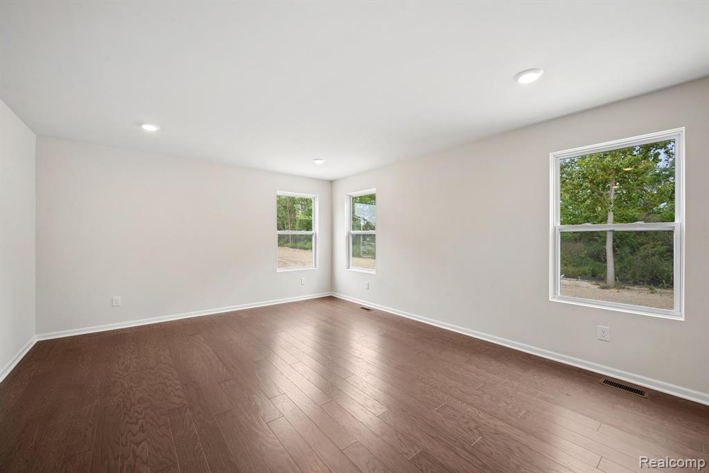 4179 Cedar Lane Property Photo 9