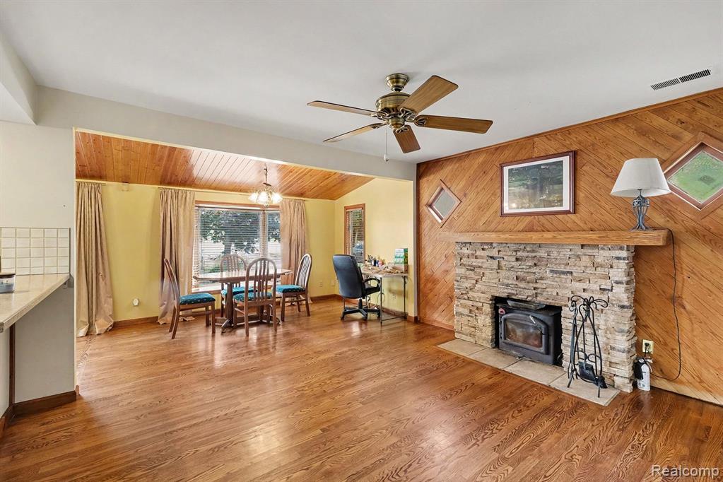 16059 Murray Rd Property Photo 7