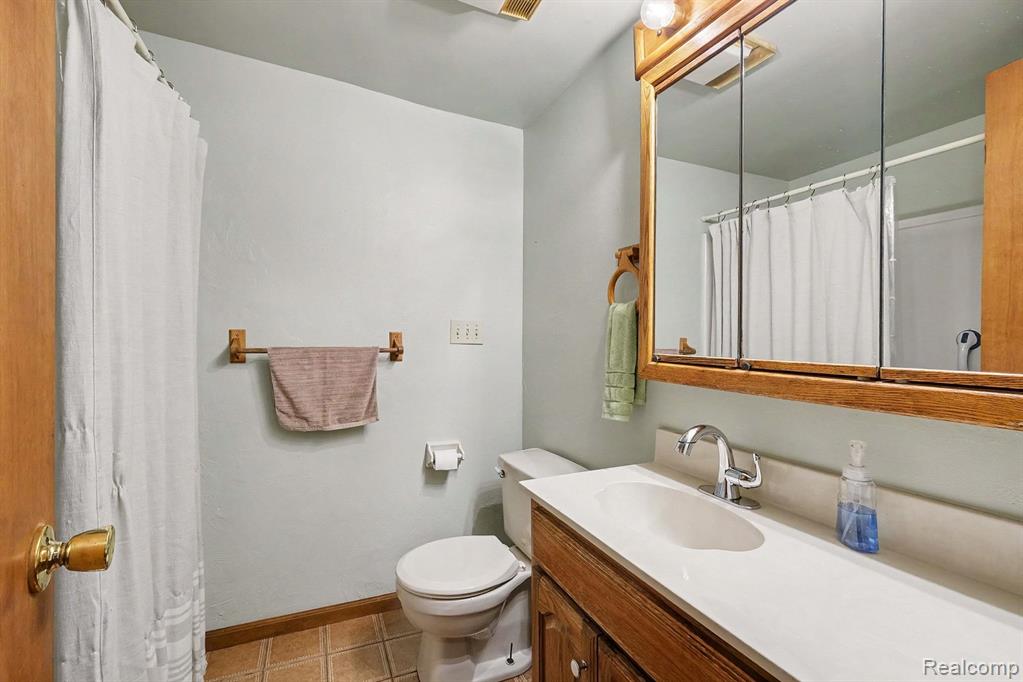 16059 Murray Rd Property Photo 19