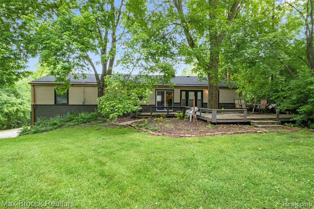 2905 Lahser Road Property Photo 29
