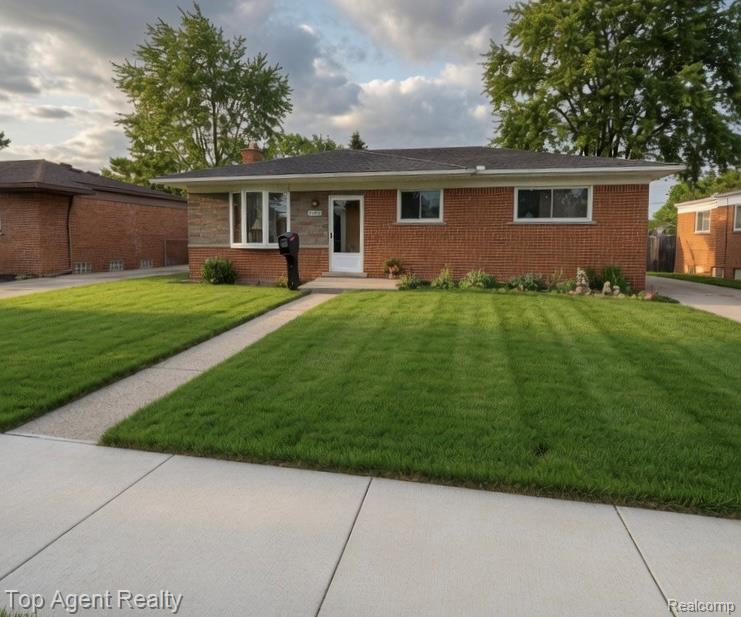 4436 Buckingham Drive Property Photo 1