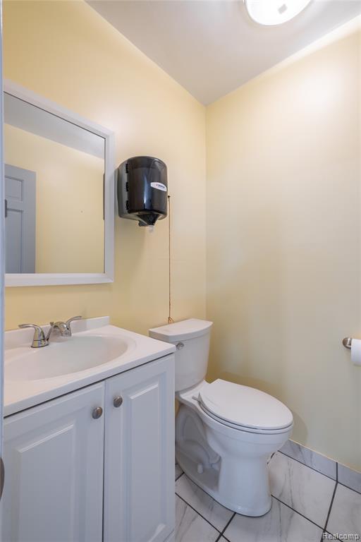 1444 E Pierson Road Property Photo 13