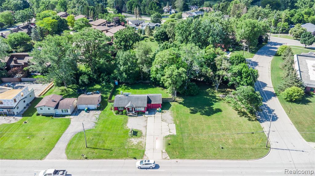 1444 E Pierson Road Property Photo 30