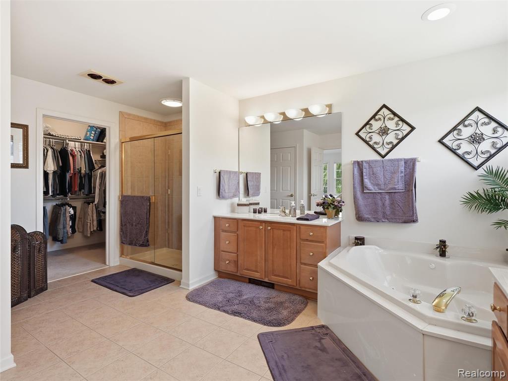 5631 Skye Court Property Photo 45