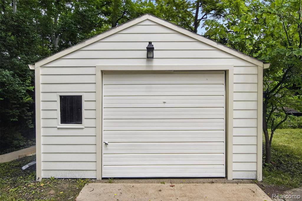 315 Doty Avenue Property Photo 11