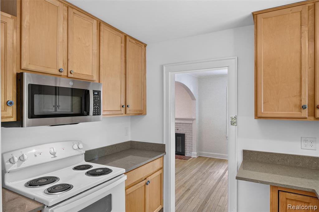 315 Doty Avenue Property Photo 22