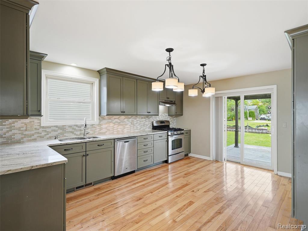 117 Kenyon Road Property Photo 17