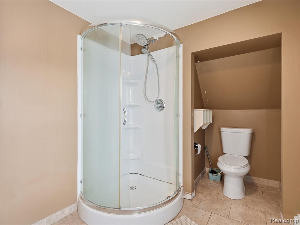 117 Kenyon Road Property Photo 33