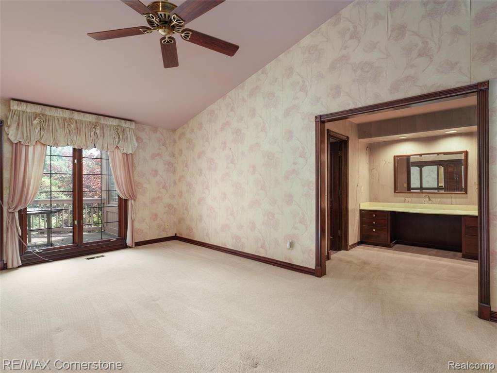 13780 Eaton Drive Property Photo 13