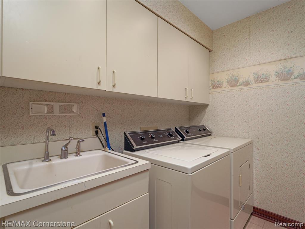 13780 Eaton Drive Property Photo 28