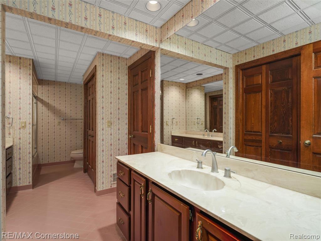 13780 Eaton Drive Property Photo 44