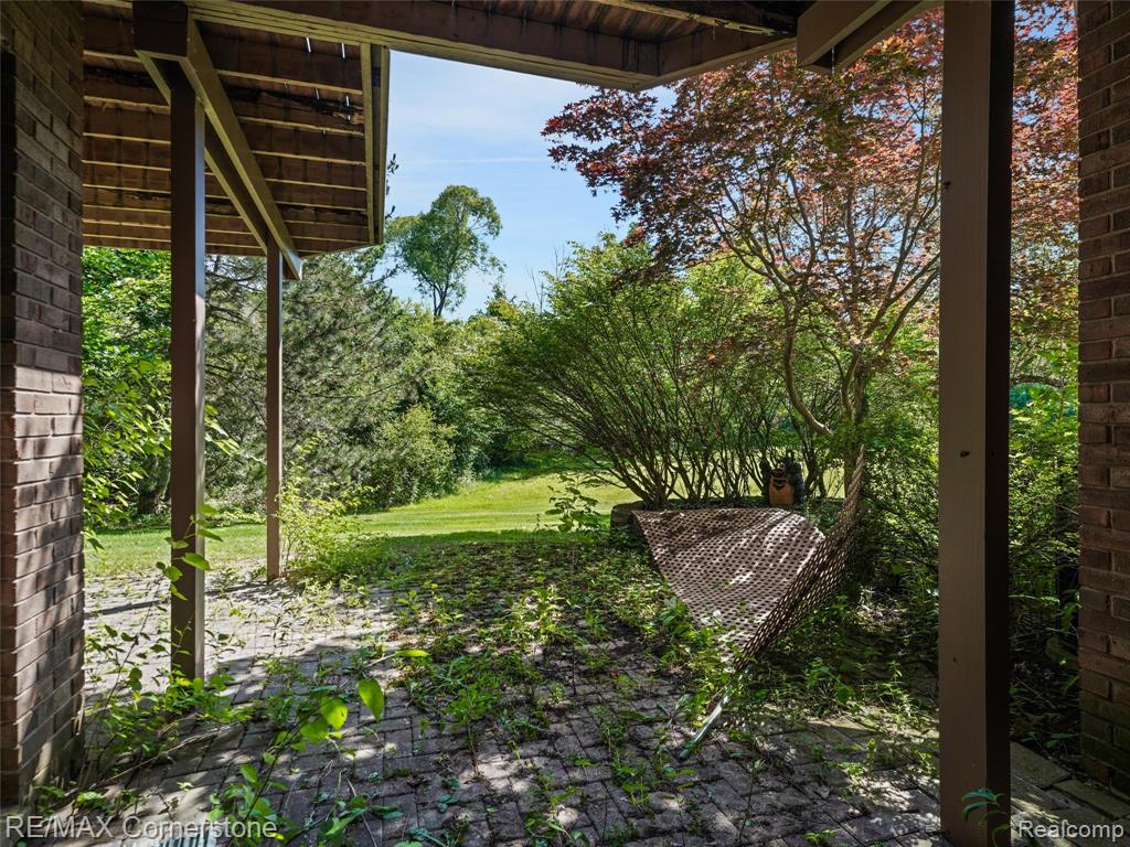 13780 Eaton Drive Property Photo 54