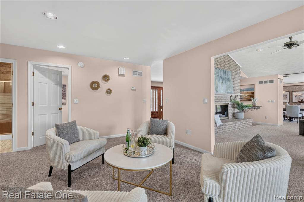 5161 Ledgewood Drive Property Photo 14