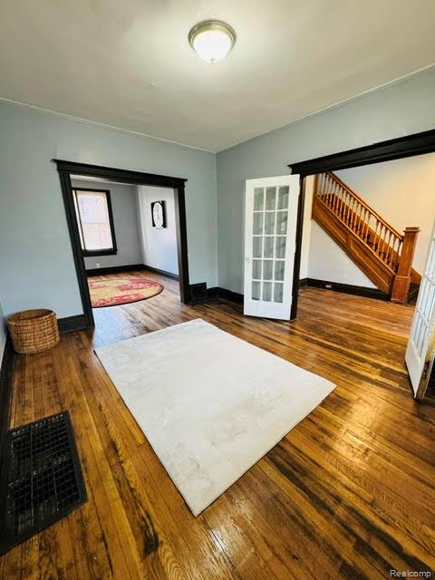 7714 E Canfield Street Property Photo 2