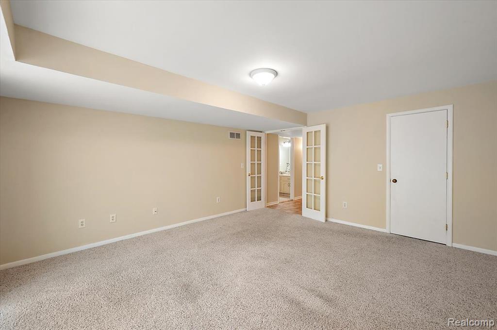 2175 Bordeaux Street Property Photo 16