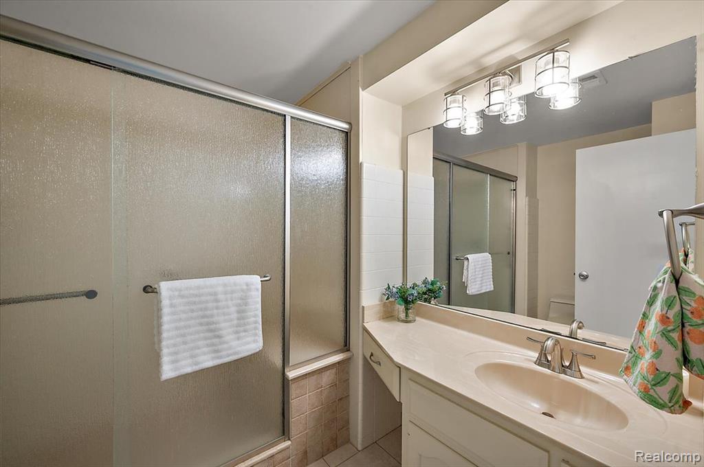 2175 Bordeaux Street Property Photo 19