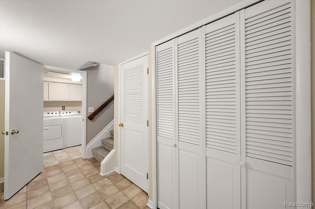 2175 Bordeaux Street Property Photo 23