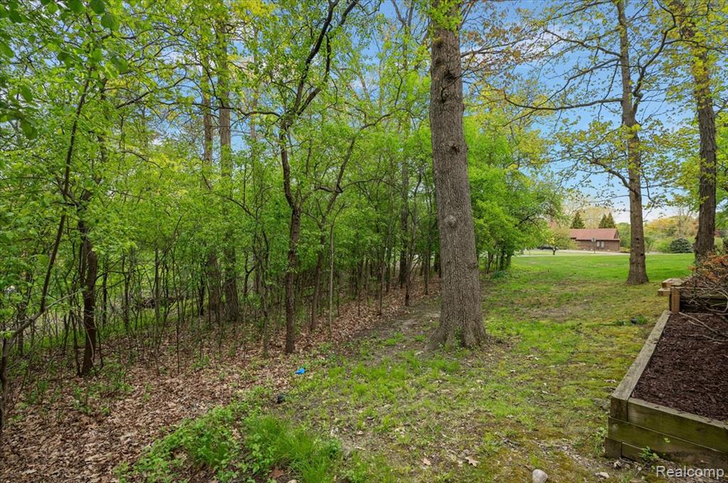2175 Bordeaux Street Property Photo 27