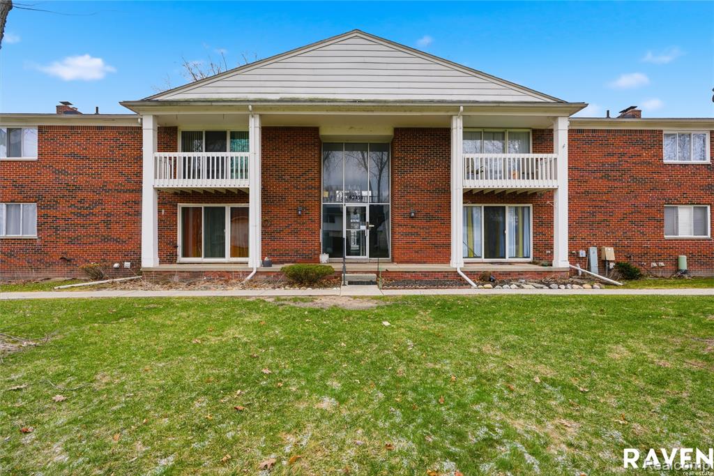 42450 Sheldon Place Property Photo 1