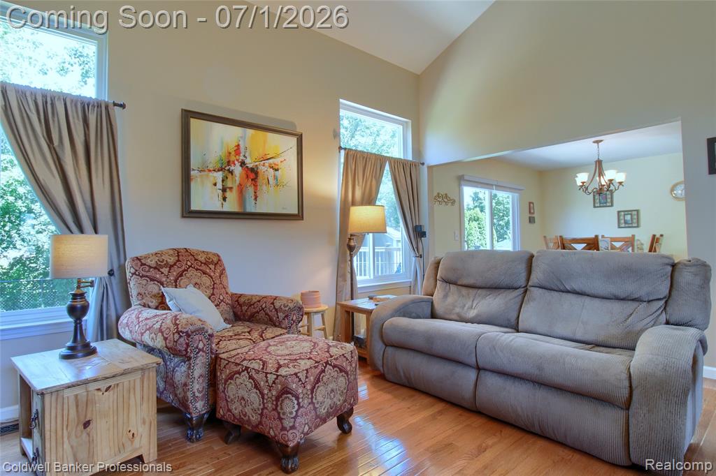 7749 Dover Drive Property Photo 6