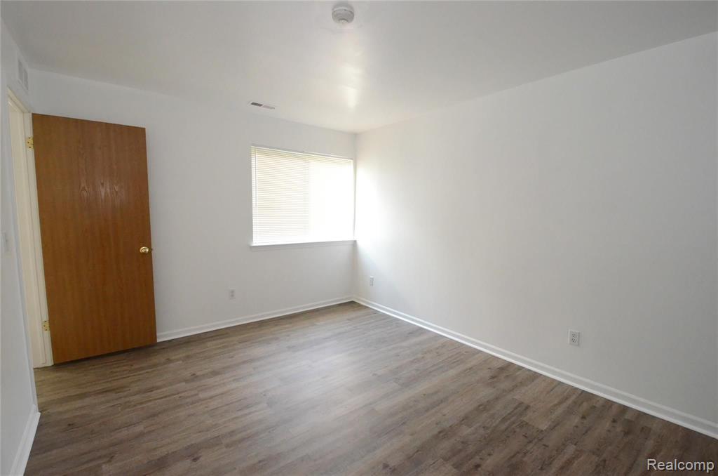 42803 Lilley Pointe Drive Property Photo 23