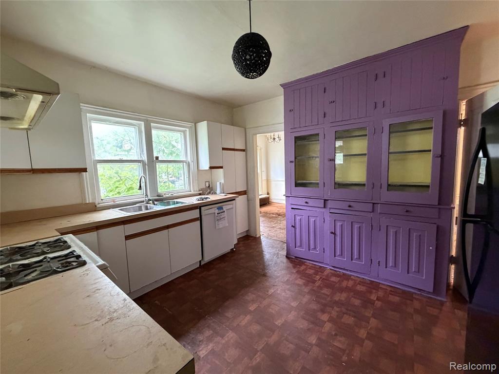 718 River Street Property Photo 15
