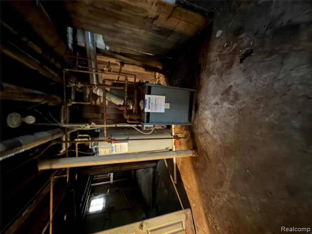 718 River Street Property Photo 30