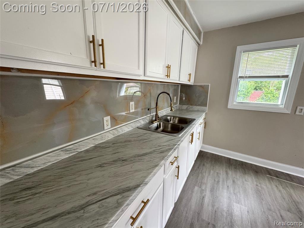 19457 Gilchrist Street Property Photo 7