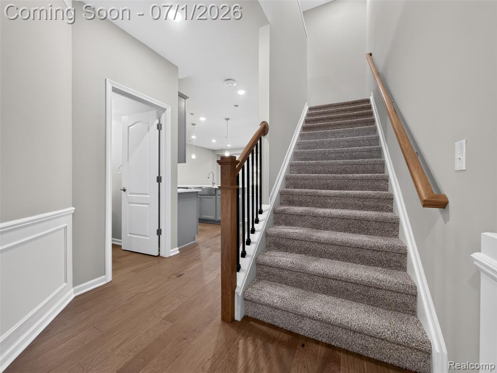 1673 Addison Circle Property Photo 6