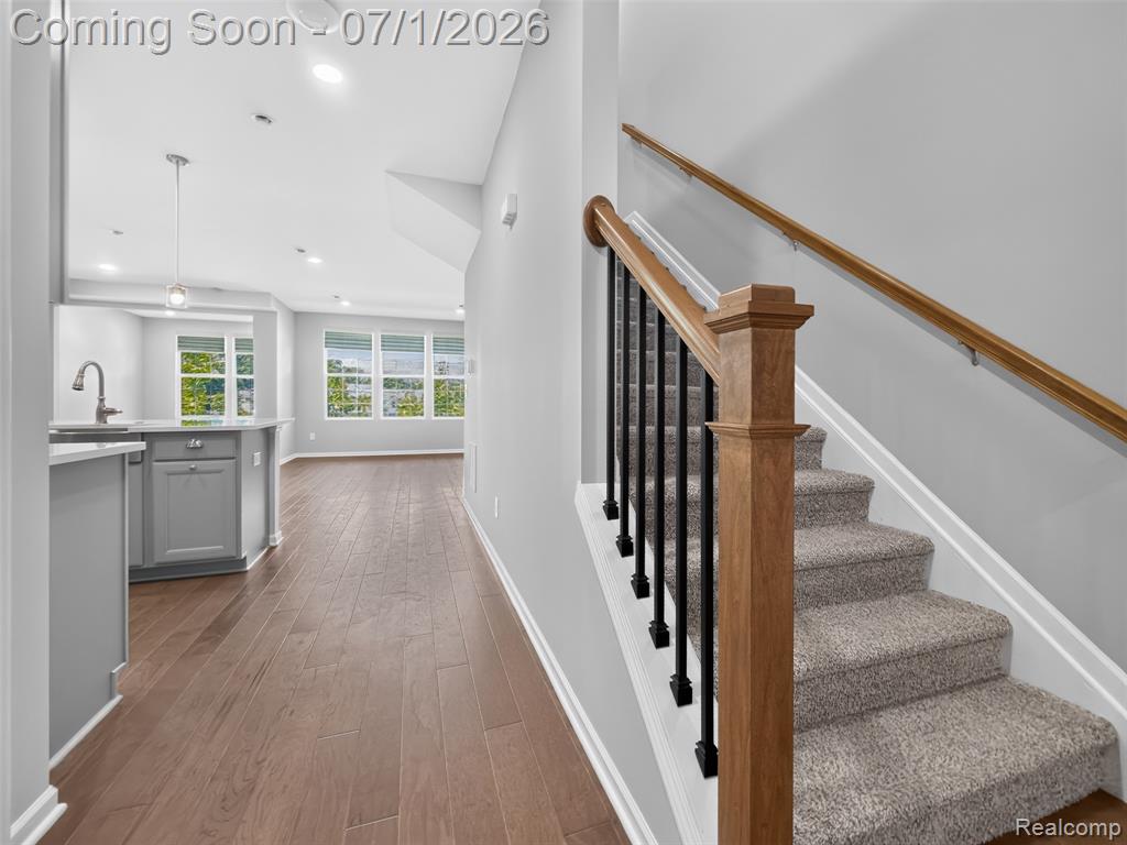 1673 Addison Circle Property Photo 7
