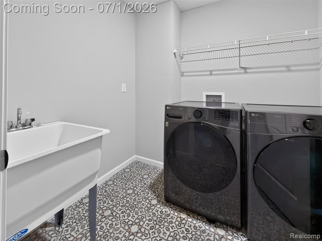 1673 Addison Circle Property Photo 39