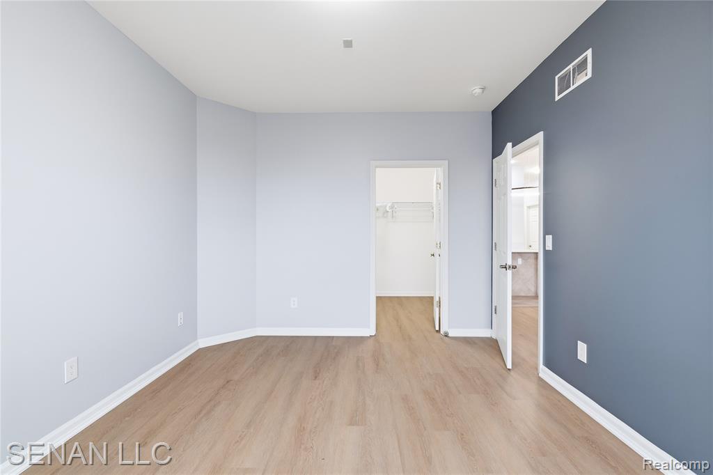 22230 Michigan Avenue Property Photo 17