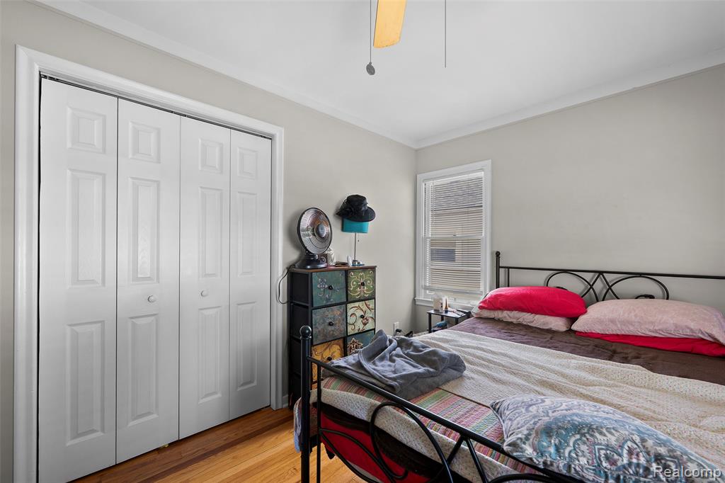24740 Saxony Avenue Property Photo 20