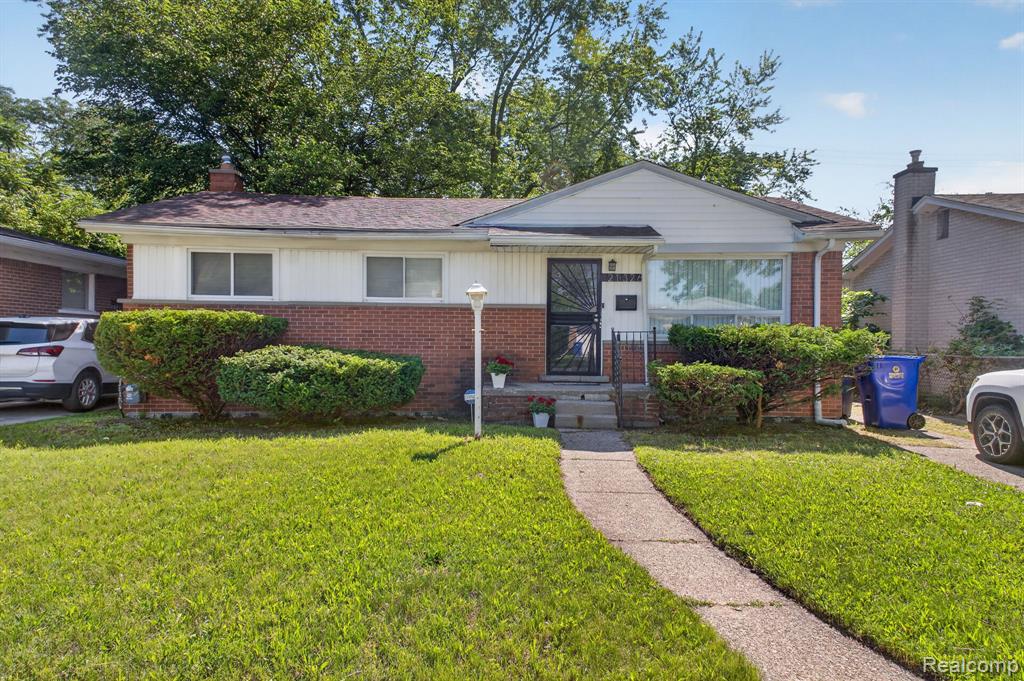 21326 Ithaca Avenue Property Photo 1